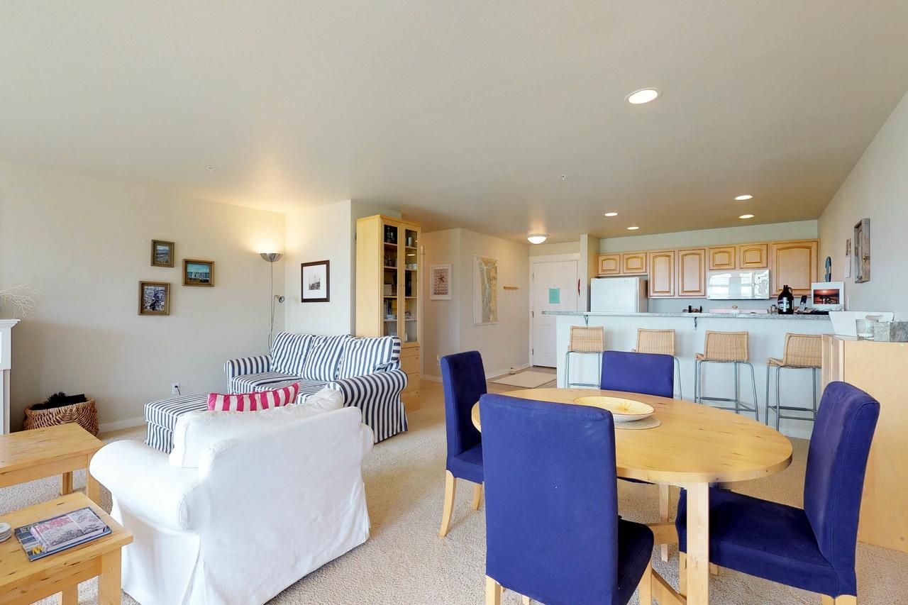 Family Beach Condo Уэстпорт Экстерьер фото
