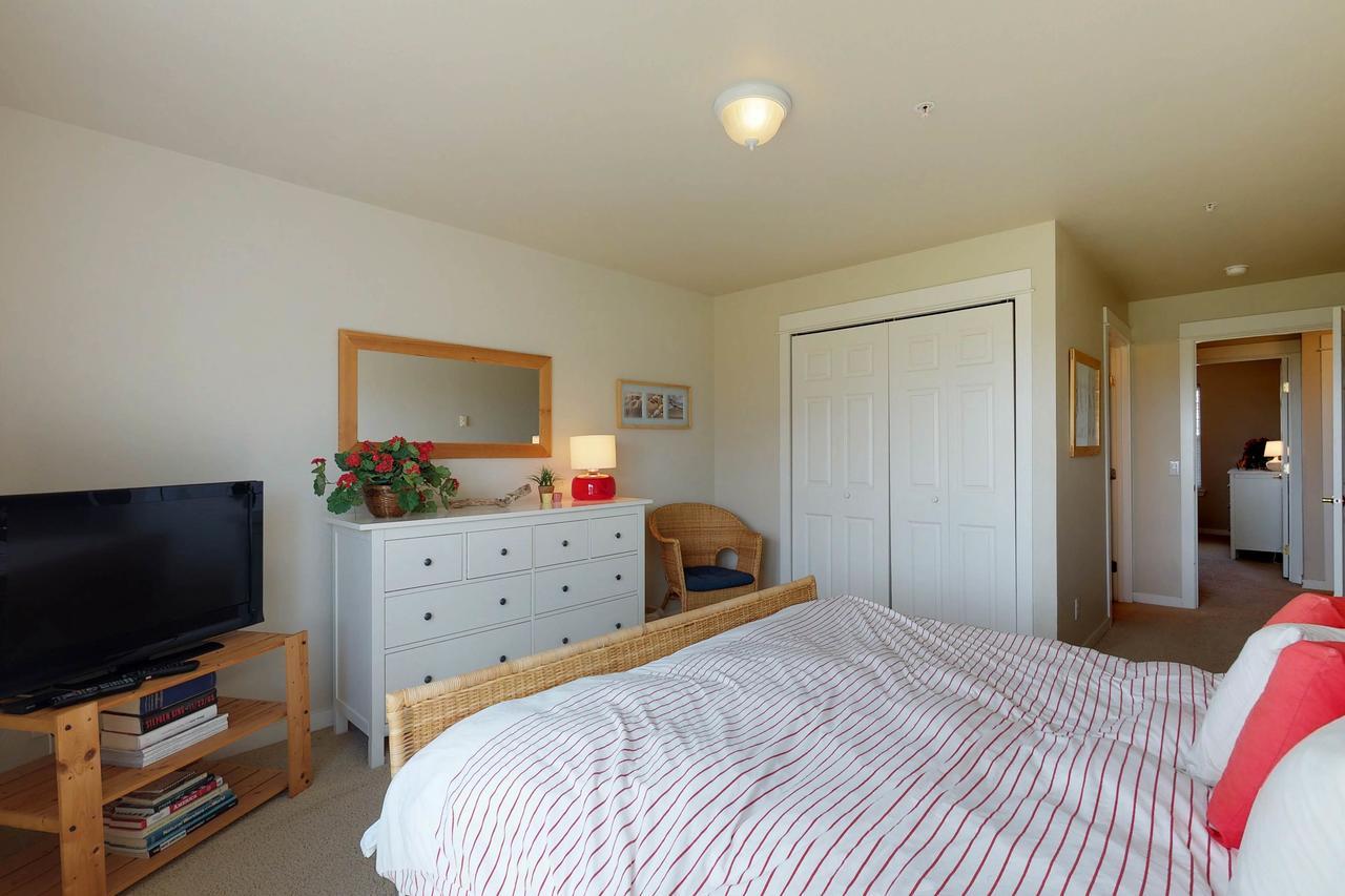 Family Beach Condo Уэстпорт Экстерьер фото