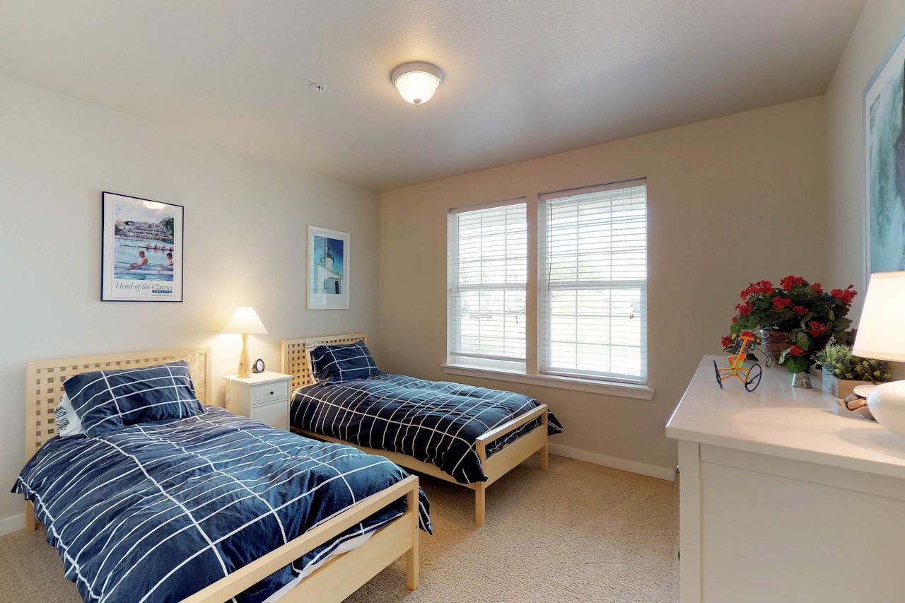 Family Beach Condo Уэстпорт Экстерьер фото